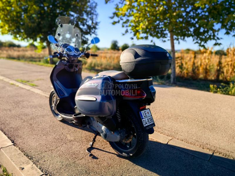 Piaggio Beverly Cruiser 250ie