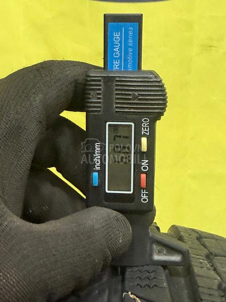 Dunlop 185/55 R15 Zimska