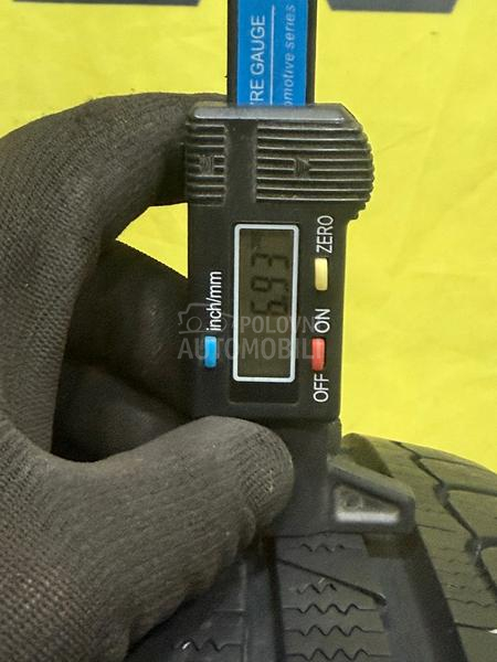 Dunlop 185/55 R15 Zimska