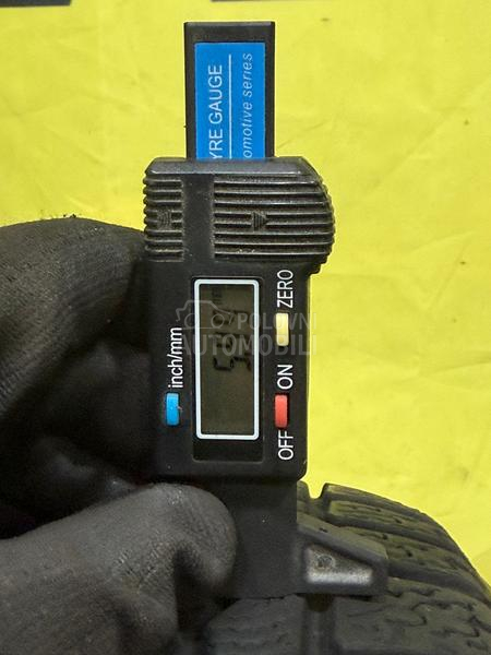 Dunlop 165/65 R15 Zimska