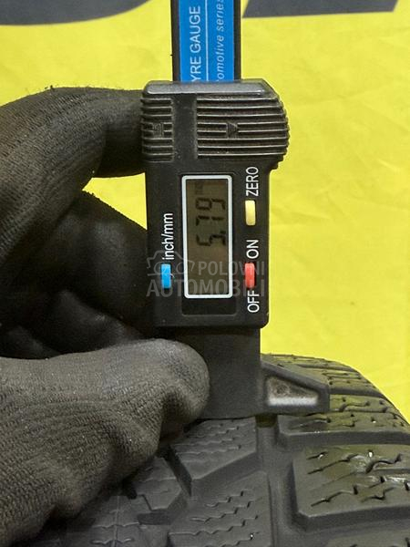 Dunlop 165/65 R15 Zimska