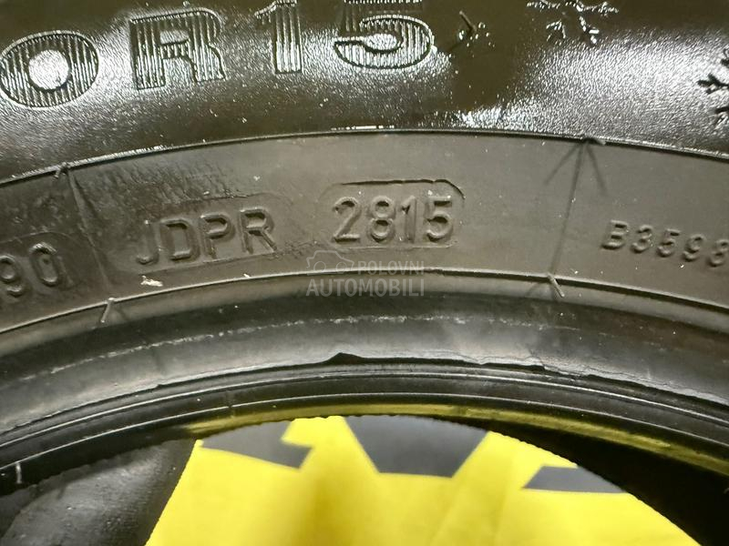 Dunlop 165/65 R15 Zimska