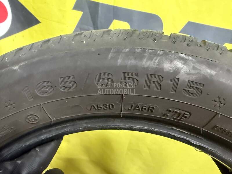 Dunlop 165/65 R15 Zimska