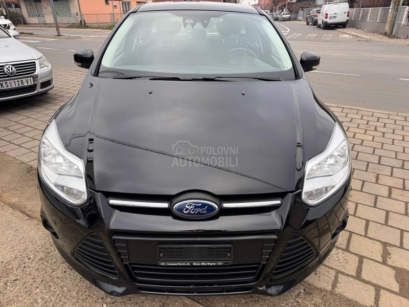 Ford Focus 1,0 BEN ŠVAJ NOV