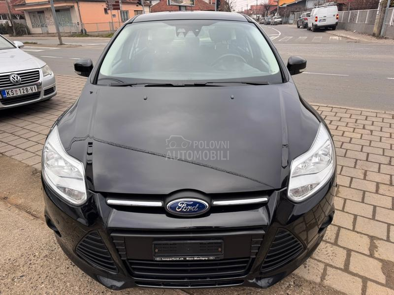 Ford Focus 1,0 BEN ŠVAJ NOV