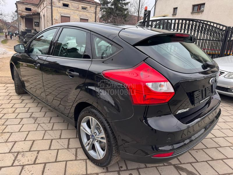 Ford Focus 1,0 BEN ŠVAJ NOV