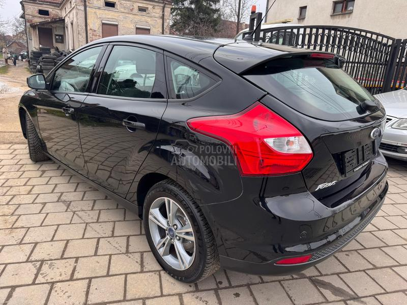 Ford Focus 1,0 BEN ŠVAJ NOV