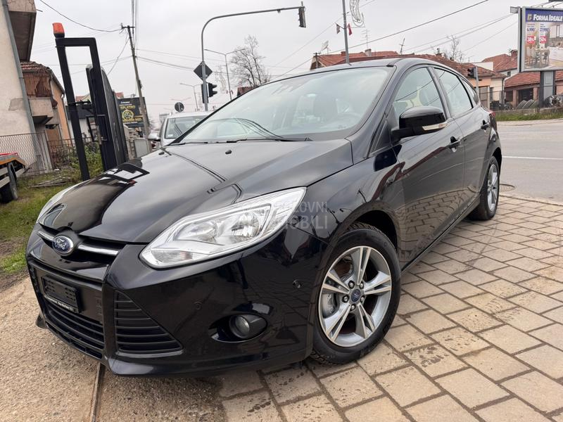 Ford Focus 1,0 BEN ŠVAJ NOV