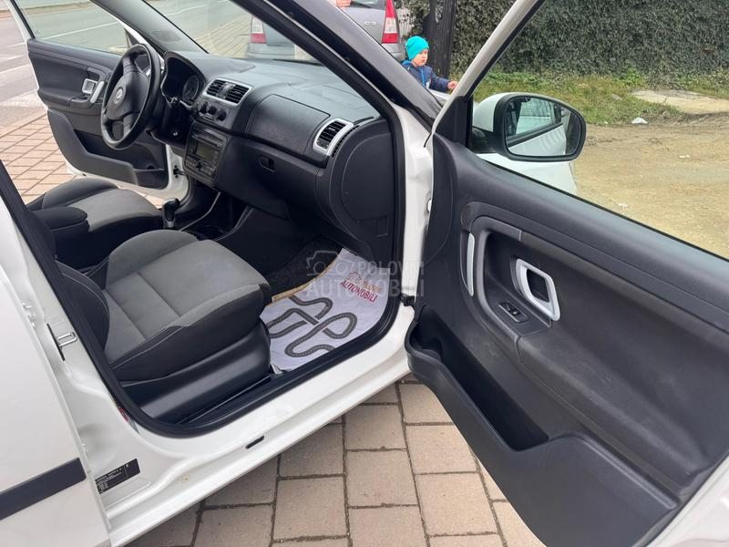 Škoda Fabia 1.2 BEN ŠVAJ NOV