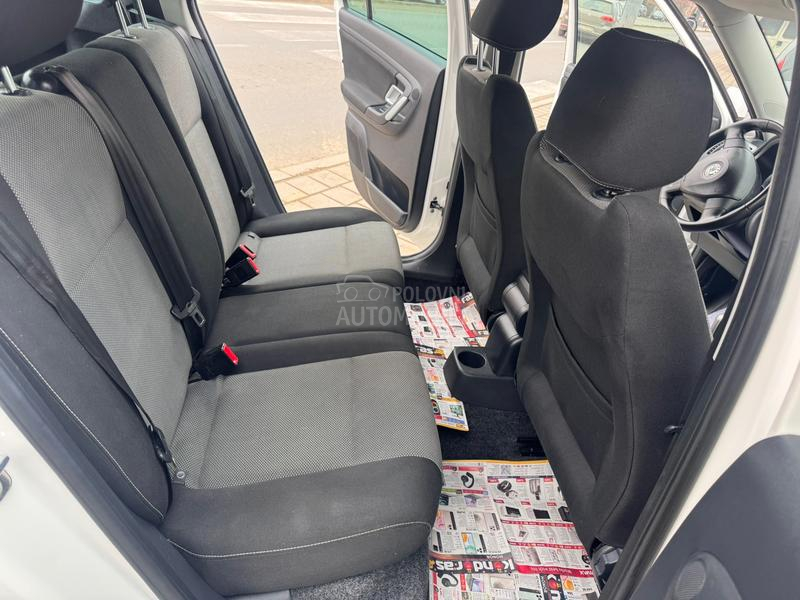 Škoda Fabia 1.2 BEN ŠVAJ NOV