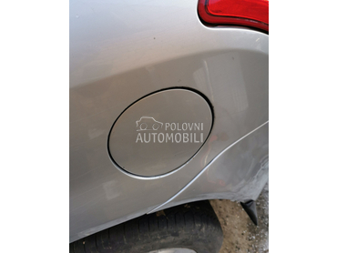 Poklopac rezervoara za Nissan Murano