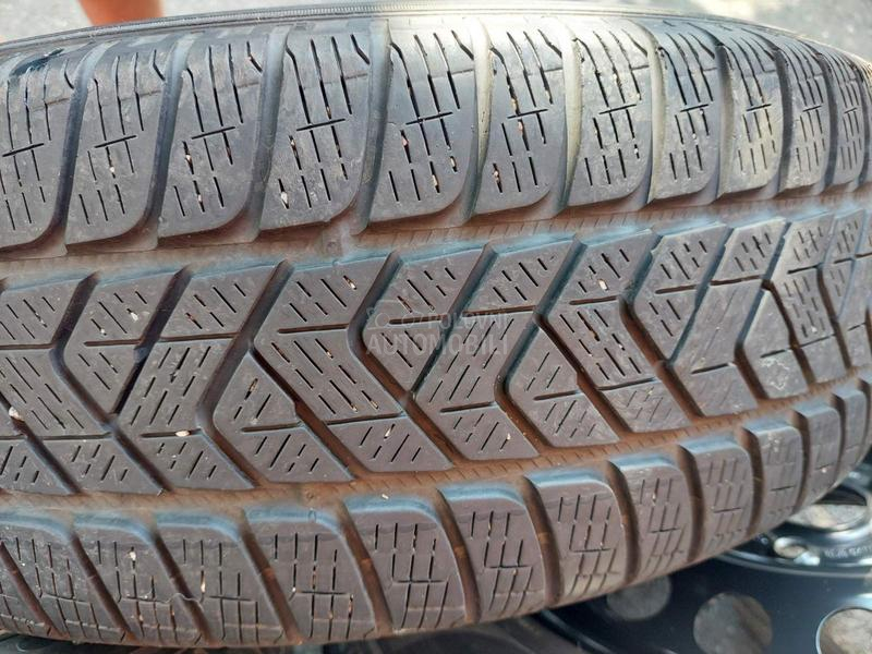 Čelične felne Pirelli 17" 5 x 112