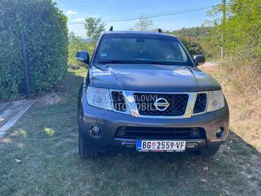 Nissan Pathfinder 