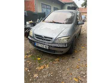 Opel Zafira Ne pali