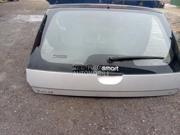 Hauba zadnja za Smart ForFour za 2005. god.