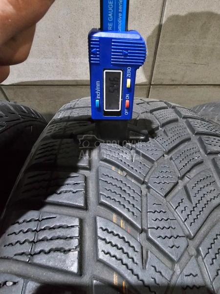 Goodyear 225/65 R17 Zimska