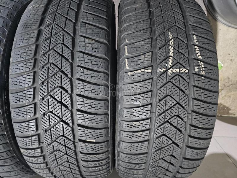 Pirelli 225/45 R18 Zimska