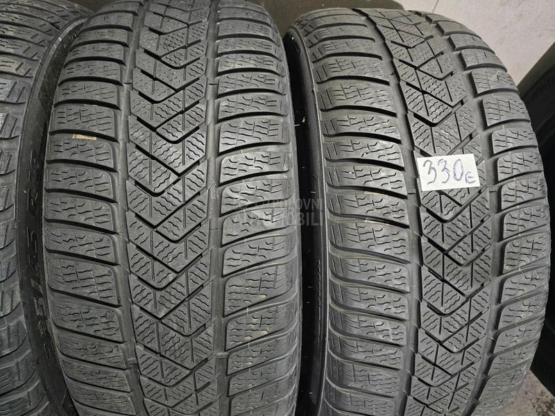 Pirelli 225/45 R18 Zimska