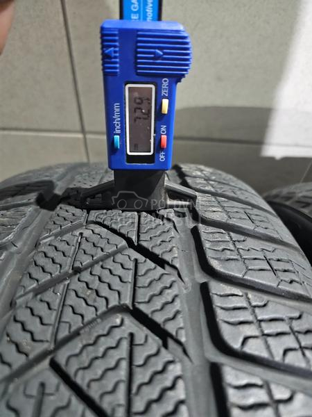 Pirelli 225/45 R18 Zimska