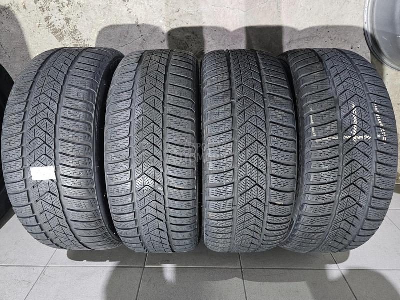 Pirelli 225/45 R18 Zimska