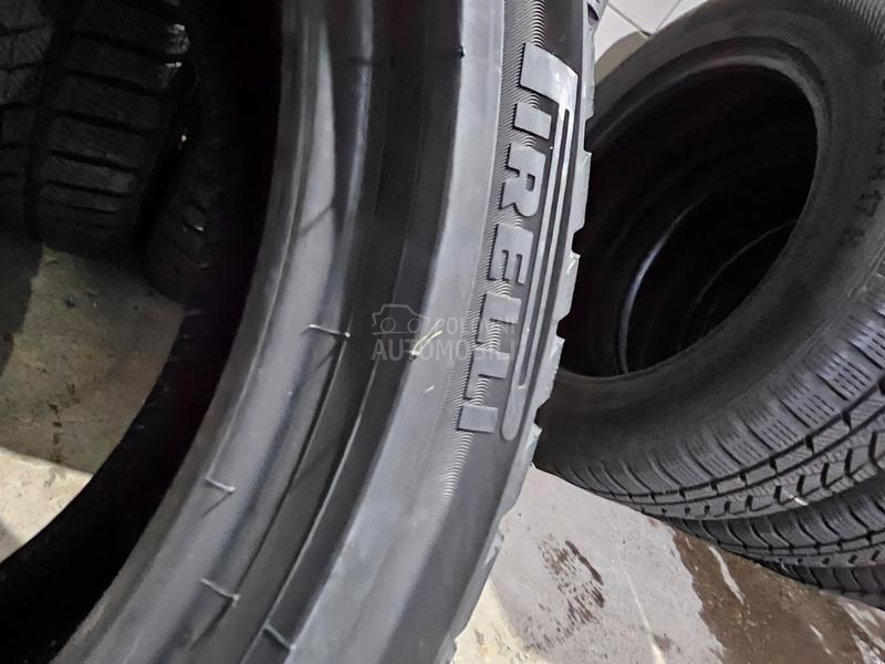 Pirelli 225/45 R18 Zimska