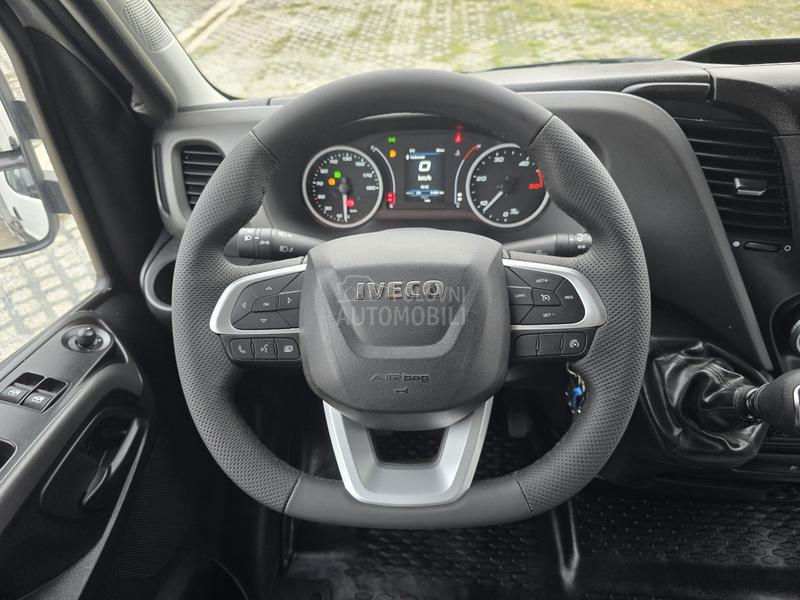 Iveco Daily 35S18 3,0 LED FAR 4,9M