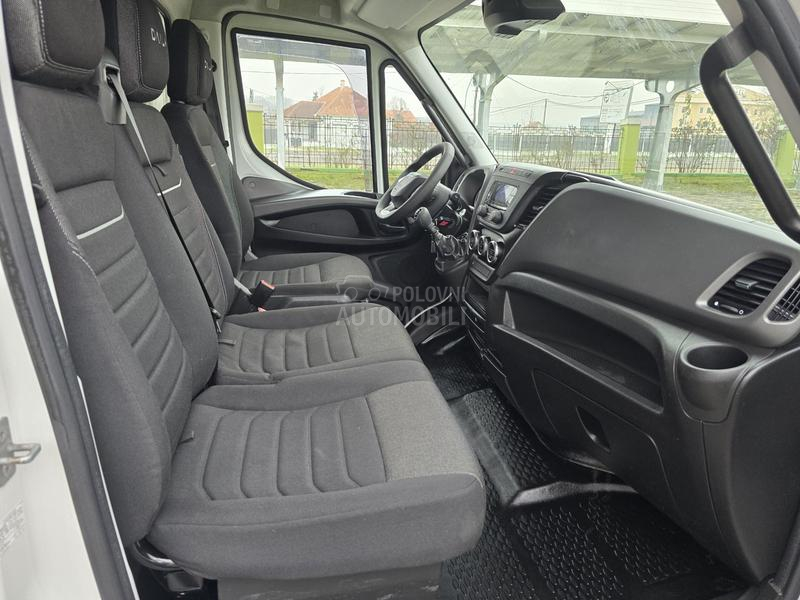 Iveco Daily 35S18 3,0 LED FAR 4,9M