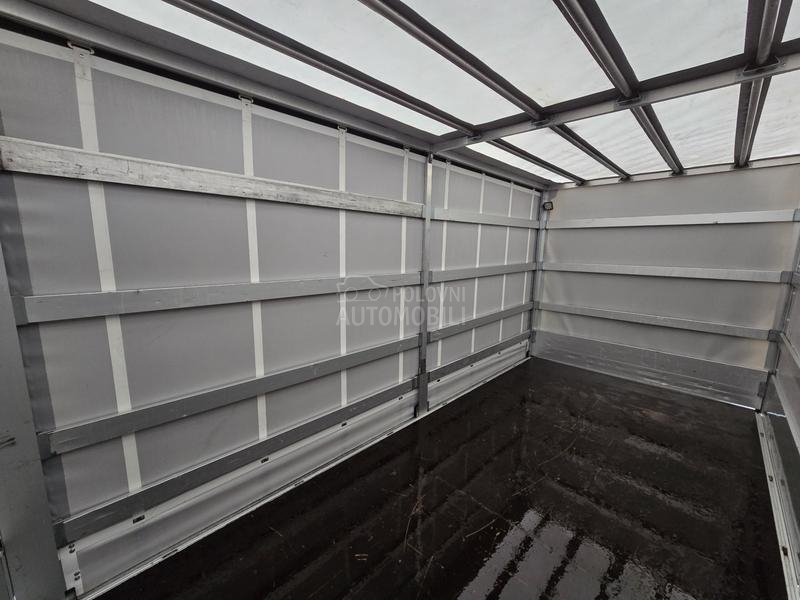 Iveco Daily 35S18 3,0 LED FAR 4,9M