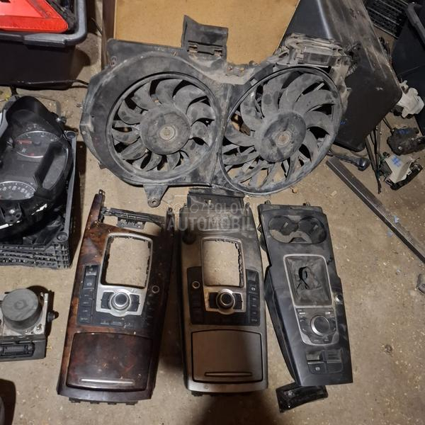 kompletan auto u delovima