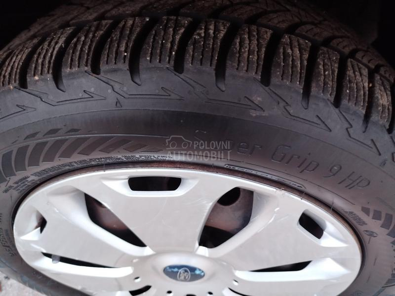 Ford Mondeo 2.0i  u.v.o.z  C H