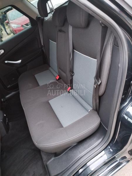 Ford Mondeo 2.0i  u.v.o.z  C H