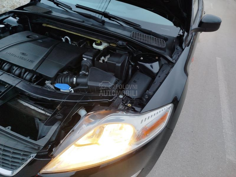 Ford Mondeo 2.0i  u.v.o.z  C H