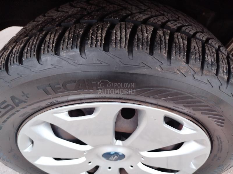 Ford Mondeo 2.0i  u.v.o.z  C H