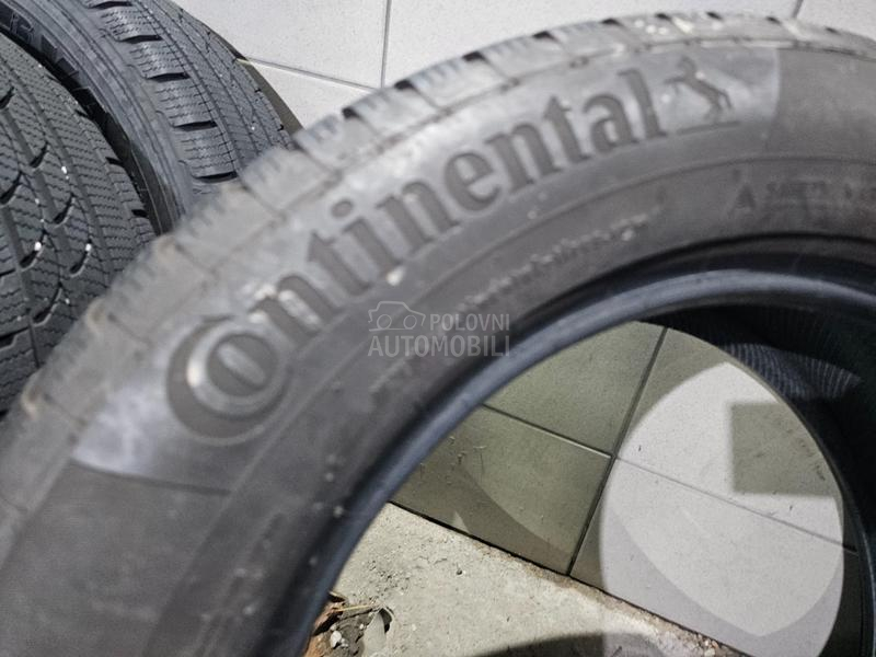 Continental 225/60 R17 Zimska