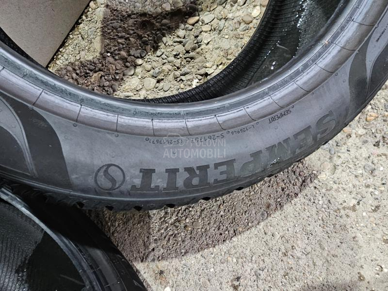 Hankook 205/55 R17 Zimska