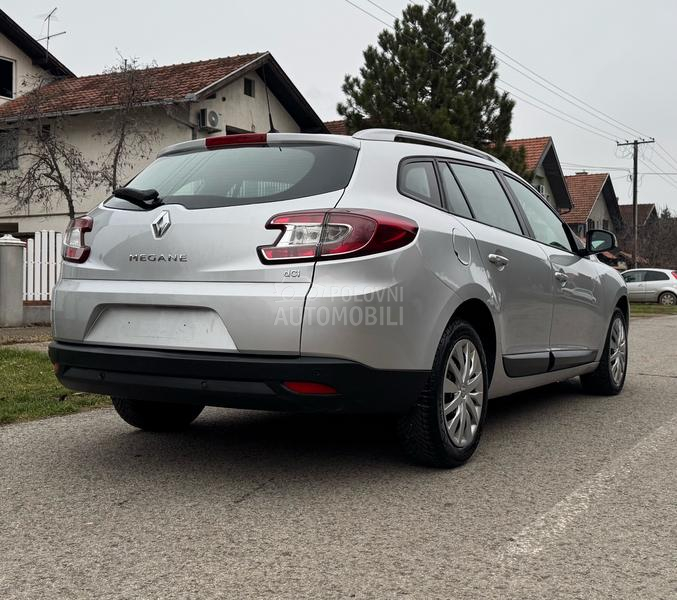 Renault Megane 1.5 DCI DYNAMIQUE