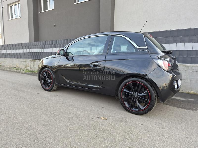 Opel Adam 