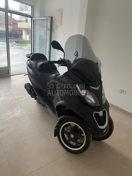 Piaggio MP3