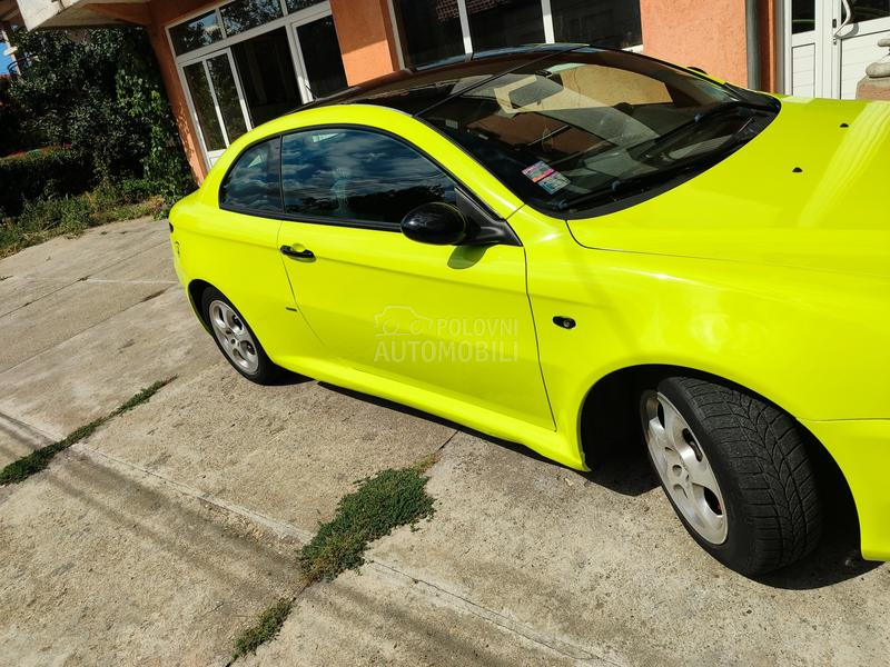 Alfa Romeo GT 1.9jtd