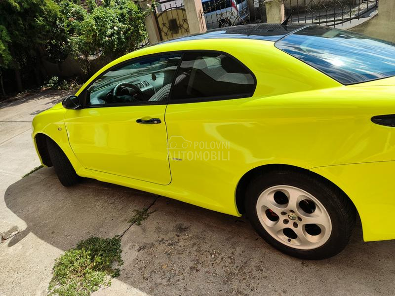 Alfa Romeo GT 1.9jtd