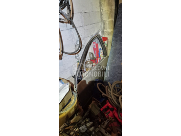 leva vrata za Peugeot 607 od 2000. do 2008. god.