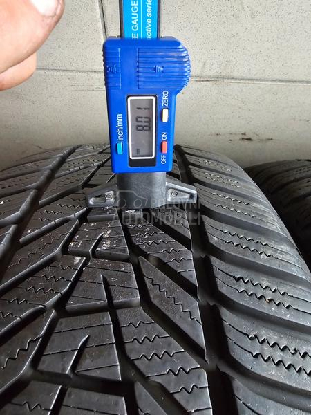 Hankook 225/40 R18 Zimska