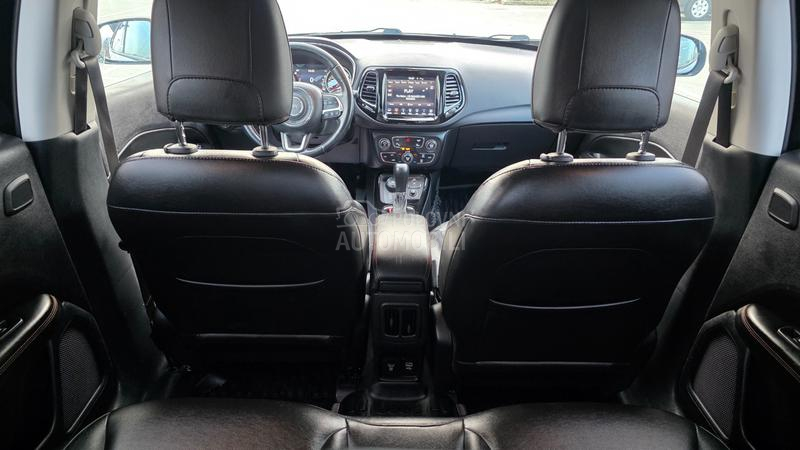 Jeep Compass LIMITED