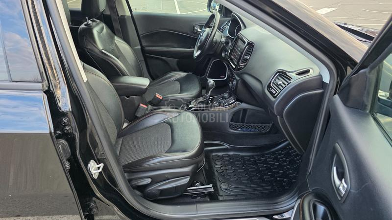 Jeep Compass LIMITED