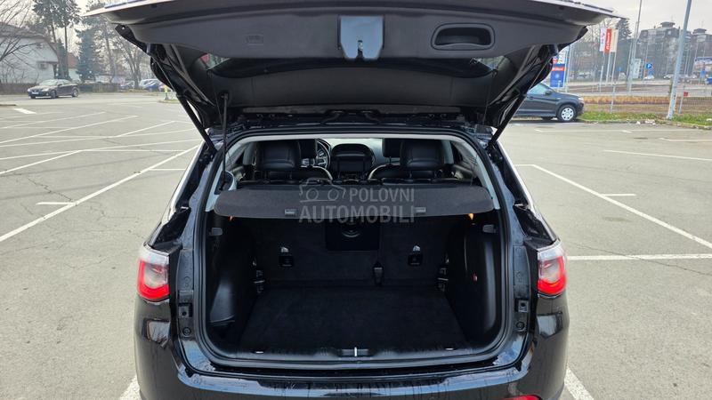 Jeep Compass LIMITED