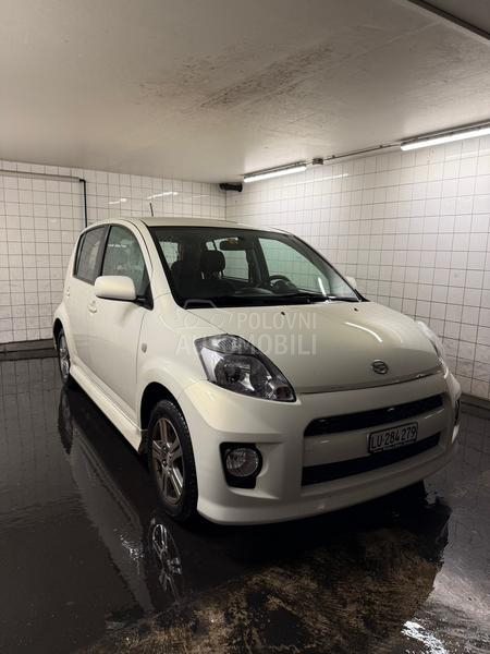 Daihatsu Sirion 1.3 eco-4WD