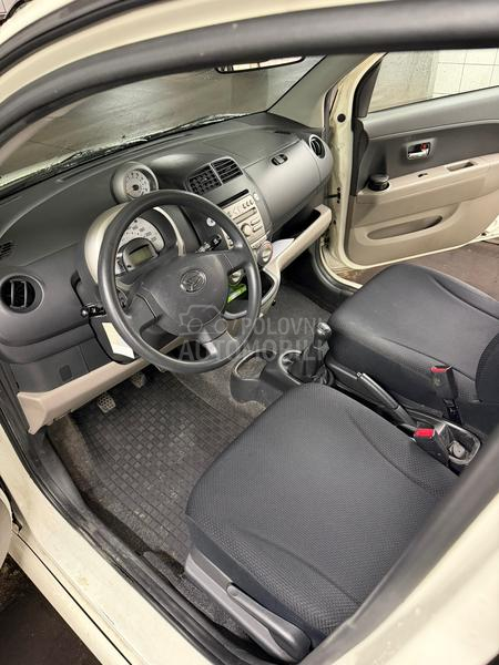 Daihatsu Sirion 1.3 eco-4WD