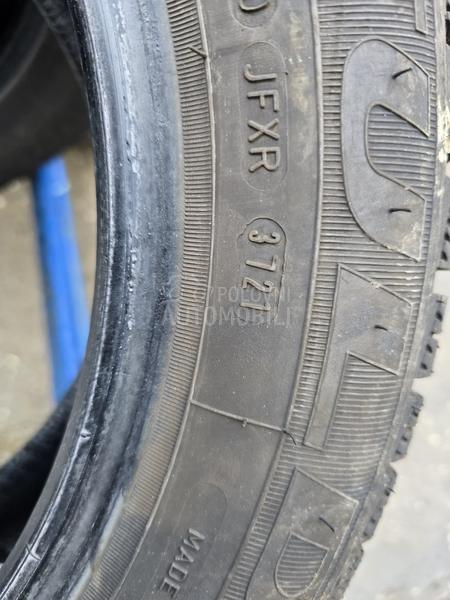 Fulda 185/60 R15 Zimska
