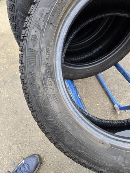 Fulda 185/60 R15 Zimska
