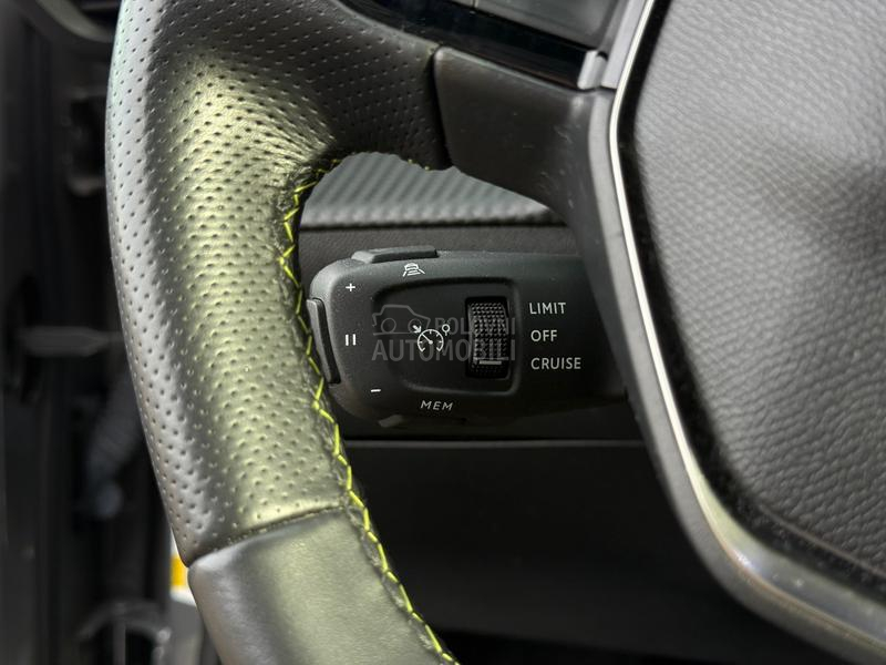 Peugeot 2008 GT/Pano/Kamera